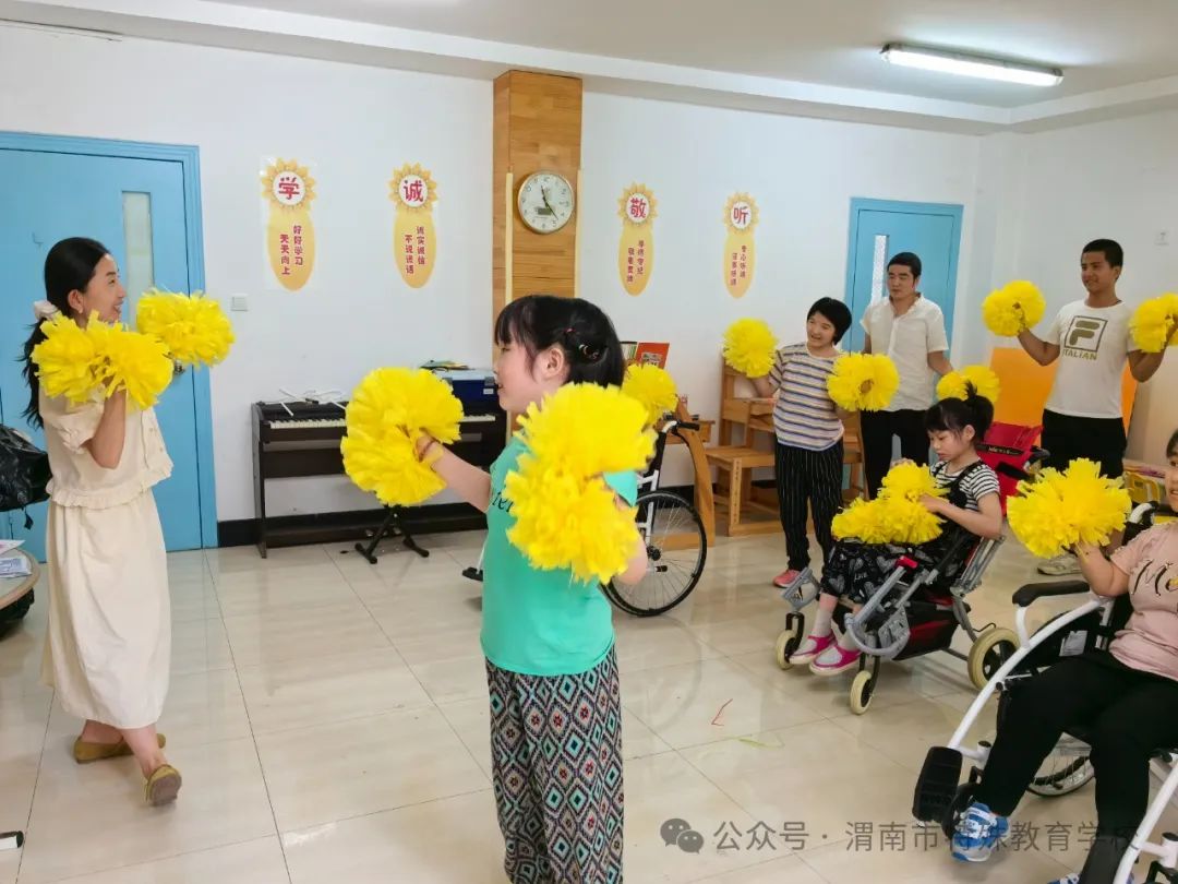 橡皮泥手工大餐_橡皮泥手工餐具_营养餐橡皮泥手工制作